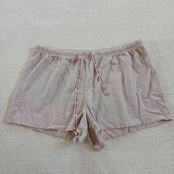 life is good ♡ sleep shorts - Picture 1 of 7